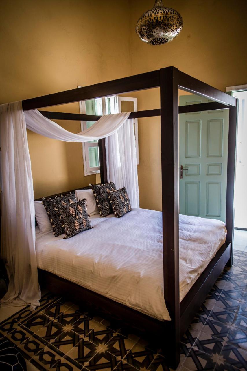 Dar Camelia Bed & Breakfast Тир Екстериор снимка