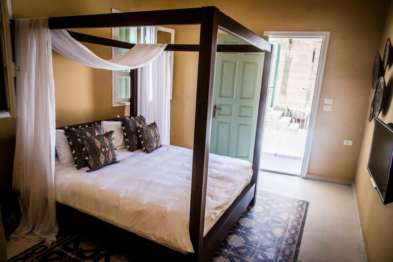 Dar Camelia Bed & Breakfast Тир Екстериор снимка