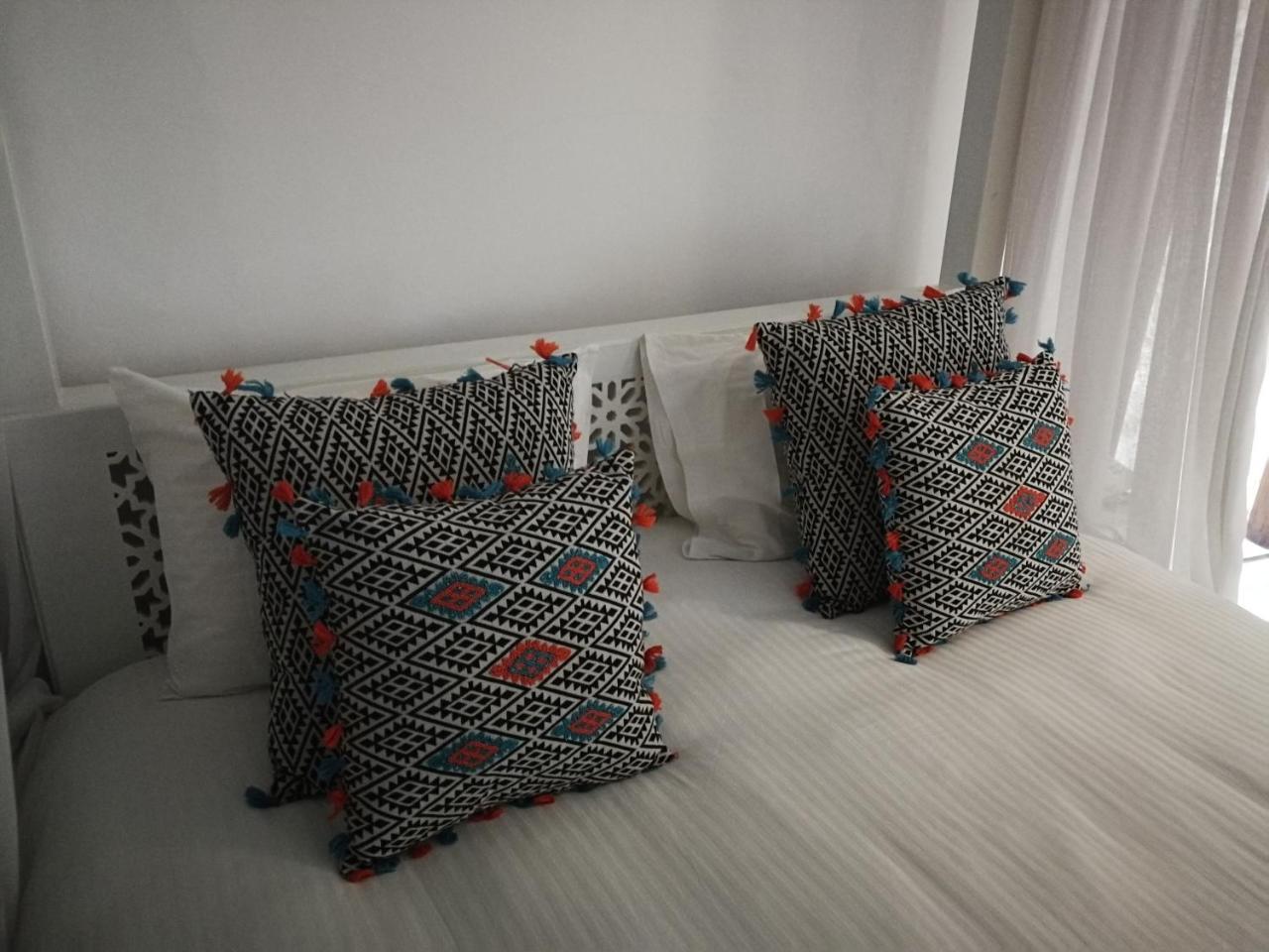 Dar Camelia Bed & Breakfast Тир Екстериор снимка