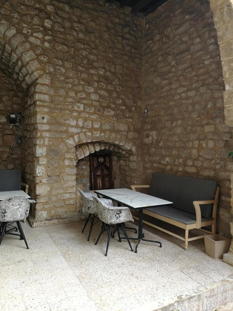 Dar Camelia Bed & Breakfast Тир Екстериор снимка